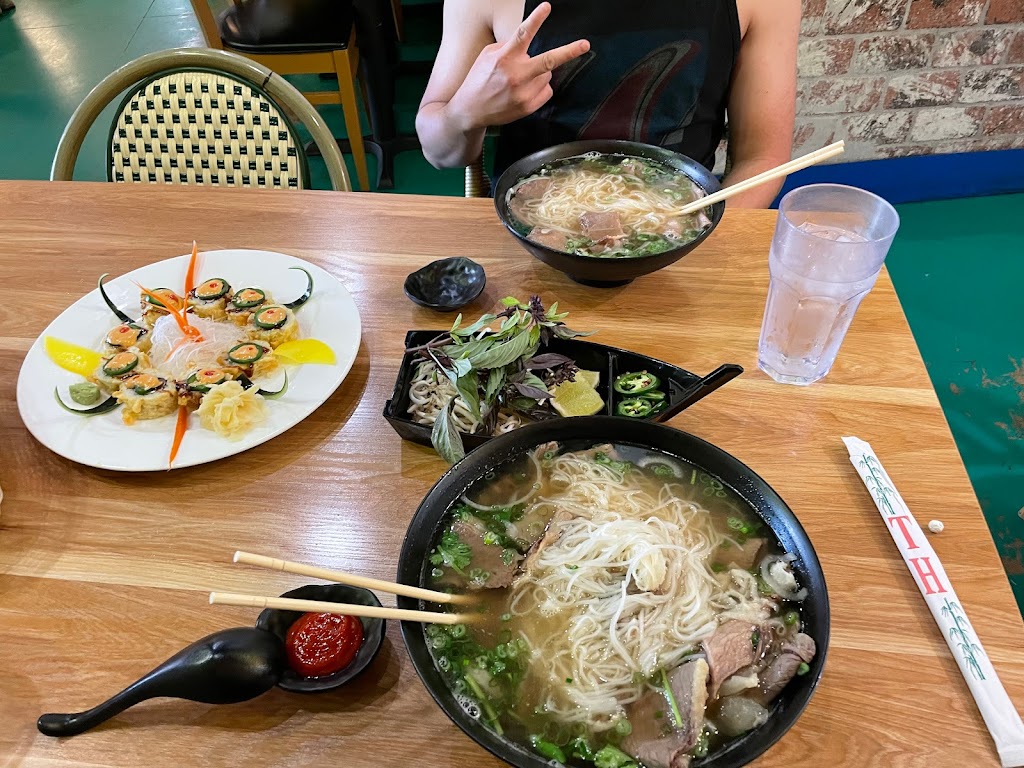Sea Salt Pho & Sushi | restaurant | 10550 Craftsman Way ste 186, San Diego, CA 92127, USA | 8585241501 OR +1 858-524-1501