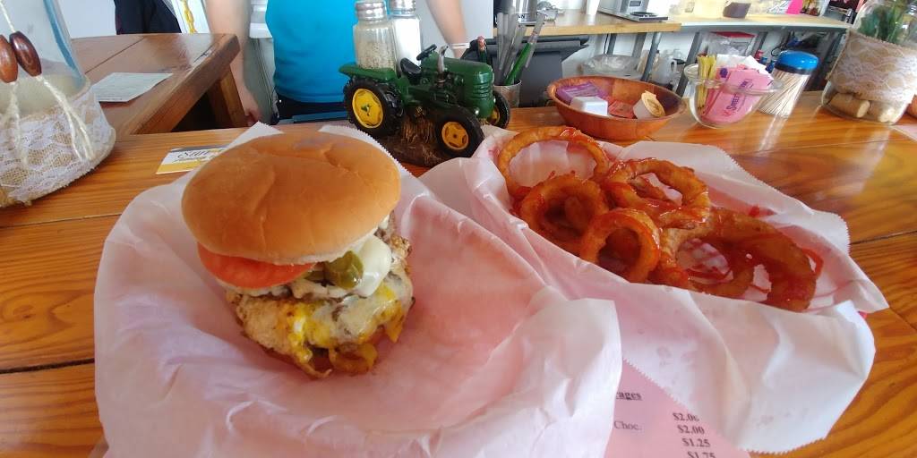 Grilling Buddies | restaurant | 214 Main St, Pollocksville, NC 28573, USA | 2522240208 OR +1 252-224-0208