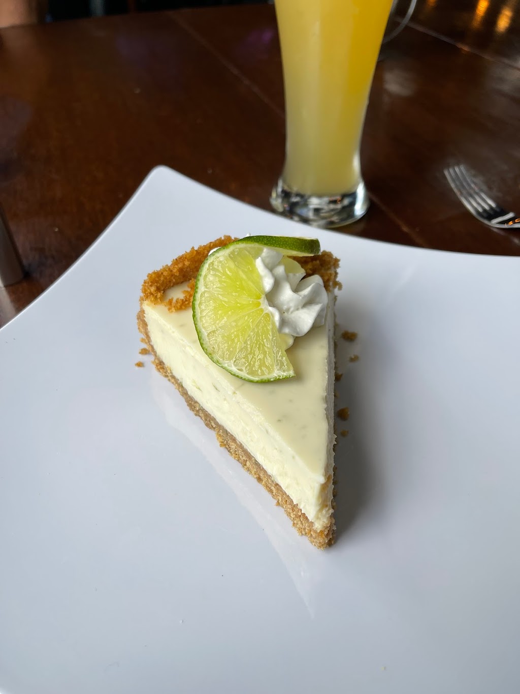 Frothy Beard Off World Brewery and Taproom | restaurant | 117 S Main St, Summerville, SC 29483, USA | 8432855520 OR +1 843-285-5520