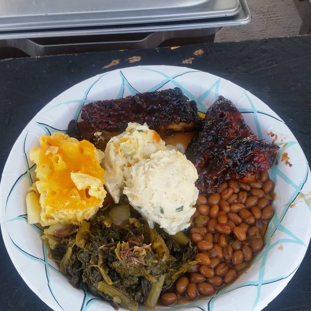 Rowe Entertainment BBQ | restaurant | 333 Rosecrans Ave, Gardena, CA 90248, USA | 5626182107 OR +1 562-618-2107