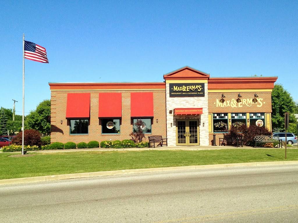 Max & Ermas | restaurant | 7890 Mentor Ave, Mentor, OH 44060, USA | 4402059994 OR +1 440-205-9994