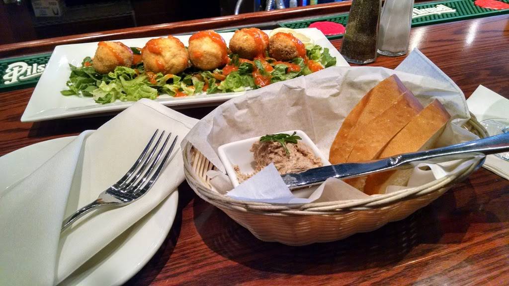 Cafe Prague | cafe | 6710 W Belmont Ave, Chicago, IL 60634, USA | 7734277587 OR +1 773-427-7587