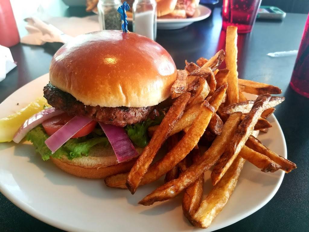 Atomic Grill | restaurant | 595 Green Bag Road, Morgantown, WV 26501, USA | 3042411170 OR +1 304-241-1170