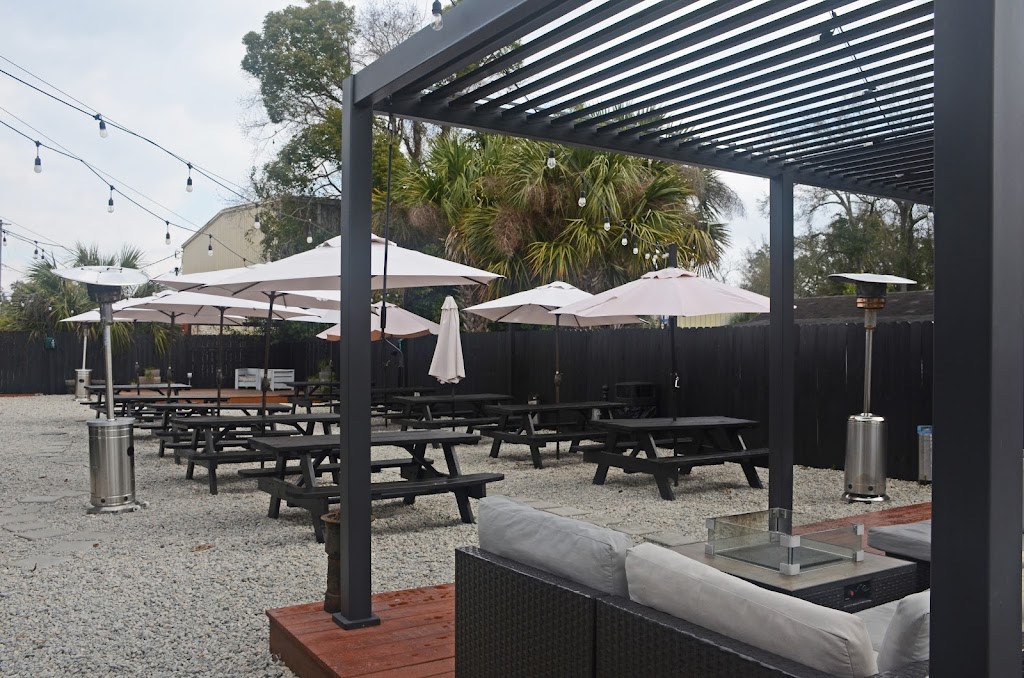 Emerald Republic Brewing | restaurant | 1414 W Government St, Pensacola, FL 32502, USA | 8502850190 OR +1 850-285-0190