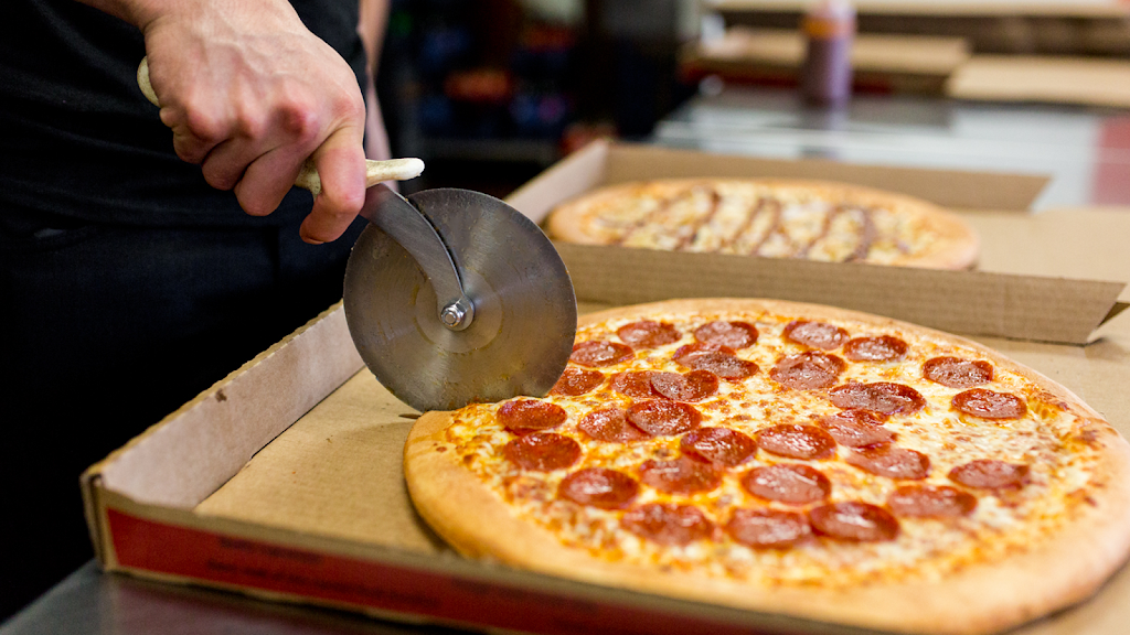 Pizzaroni - Lynwood | meal takeaway | 3837 Martin Luther King Jr Blvd, Lynwood, CA 90262, USA | 3106377770 OR +1 310-637-7770