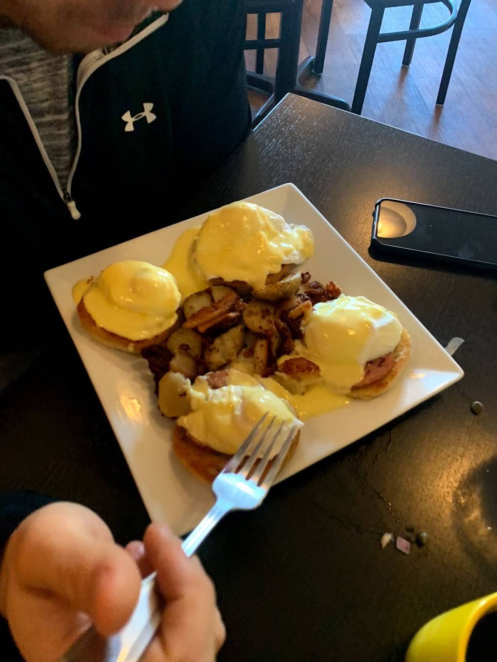 Seasons Cafe | restaurant | 15 Village Center Dr, Reading, PA 19607, USA | 6104010303 OR +1 610-401-0303