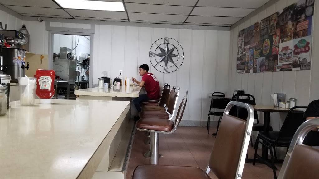 Sams Country Kitchen | restaurant | 1320 N Krome Ave, Homestead, FL 33030, USA | 3052462990 OR +1 305-246-2990