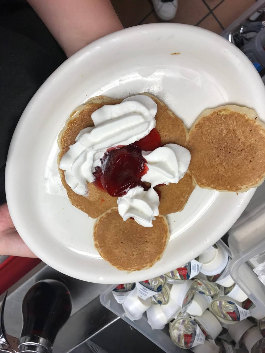 Stuart Family Restaurant | restaurant | 307 S Main St, Stuart, VA 24171, USA | 2766942800 OR +1 276-694-2800