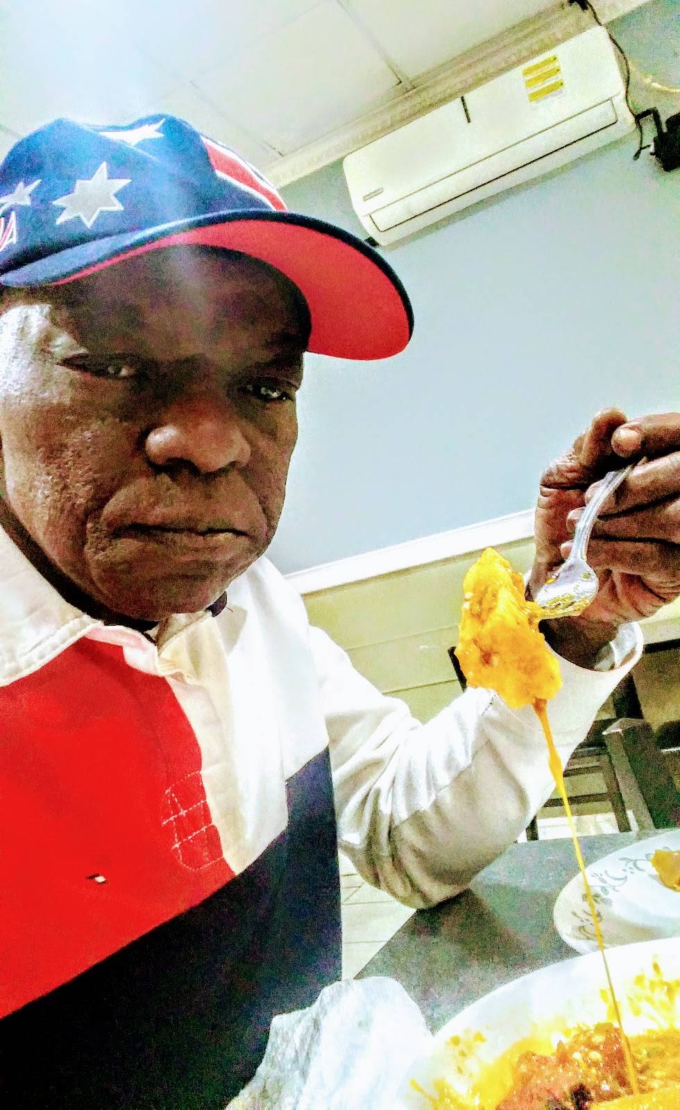 Stevag Restaurant | restaurant | 46 Eddystone Ave, Toronto, ON M3N 1H4, Canada | 4167429967 OR +1 416-742-9967