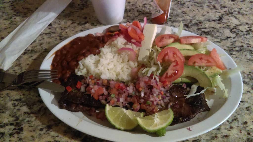 Juanitas Restaurant | restaurant | 526 6th St A, Union City, NJ 07087, USA | 2016010299 OR +1 201-601-0299