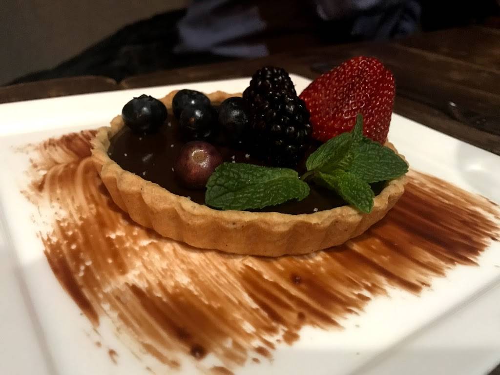 Sovana Bistro | restaurant | 696 Unionville Rd, Kennett Square, PA 19348, USA | 6104445600 OR +1 610-444-5600