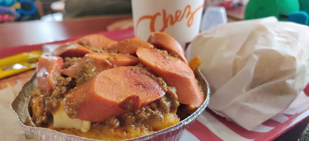 Chez Ashton | restaurant | 3505 Boulevard Sainte-Anne, Québec, QC G1E 3L5, Canada | 4186822379 OR +1 418-682-2379