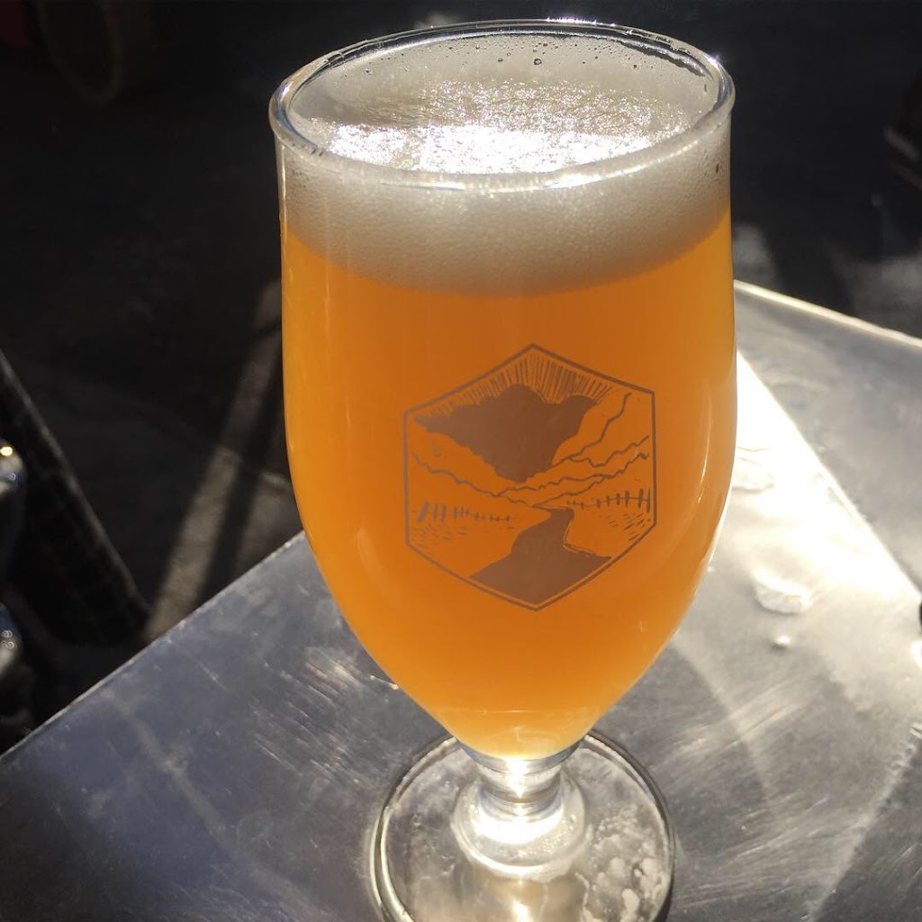 Dunloe Brewing - The Local | restaurant | 610 3rd St, Davis, CA 95616, USA | 5307615464 OR +1 530-761-5464