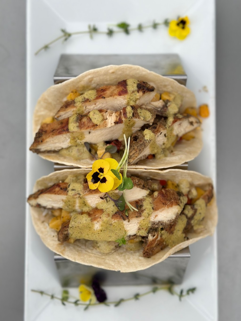 Longboards Port St. Joe | restaurant | 113 Monument Ave, Port St Joe, FL 32456, USA | 8508999993 OR +1 850-899-9993