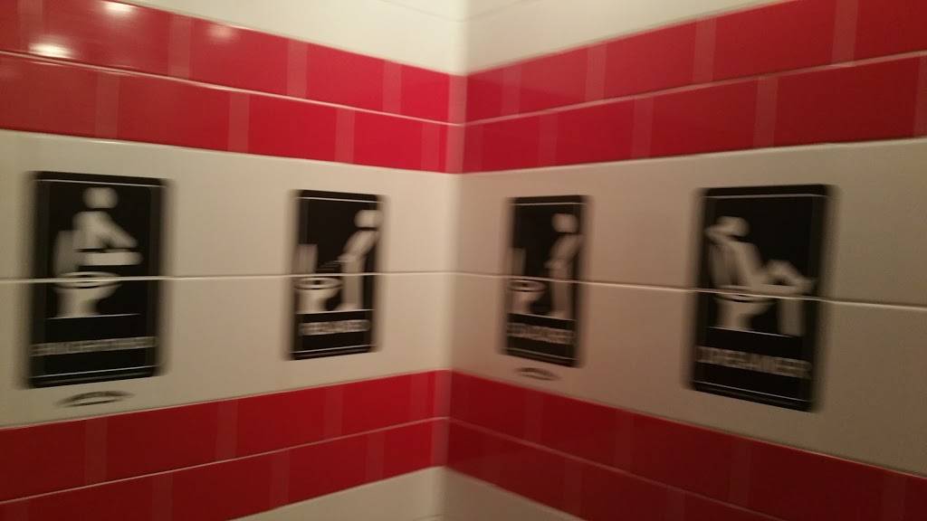 Jimmy Johns | meal delivery | 2416 Victory Park Ln Ste. C7, Dallas, TX 75219, USA | 2149819121 OR +1 214-981-9121