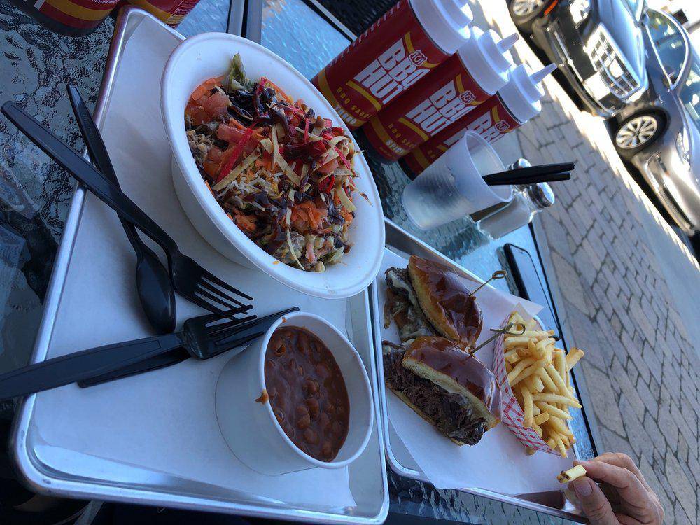 101 BBQ Hut | restaurant | 1610 Thousand Oaks Blvd Suite C, Thousand Oaks, CA 91360, USA | 8053714555 OR +1 805-371-4555