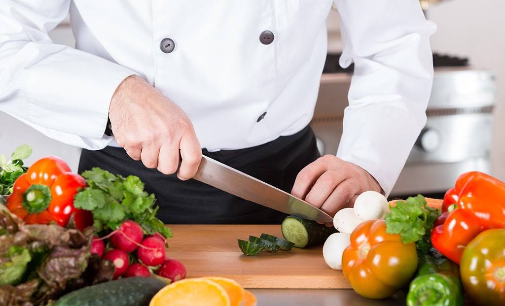 El Saltado | restaurant | 3616 King St, Alexandria, VA 22302, USA | 7035676504 OR +1 703-567-6504