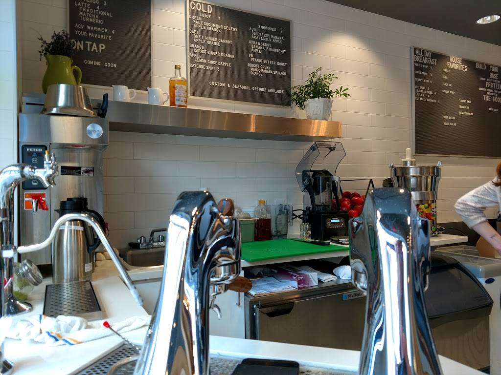 The Grocery OHC | restaurant | 2600 Detroit Ave, Cleveland, OH 44113, USA | 2165744770 OR +1 216-574-4770