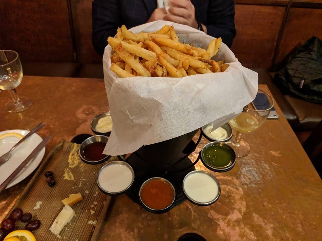 Brugge Brasserie | restaurant | 1011 E Westfield Blvd, Indianapolis, IN 46220, USA | 3172550978 OR +1 317-255-0978