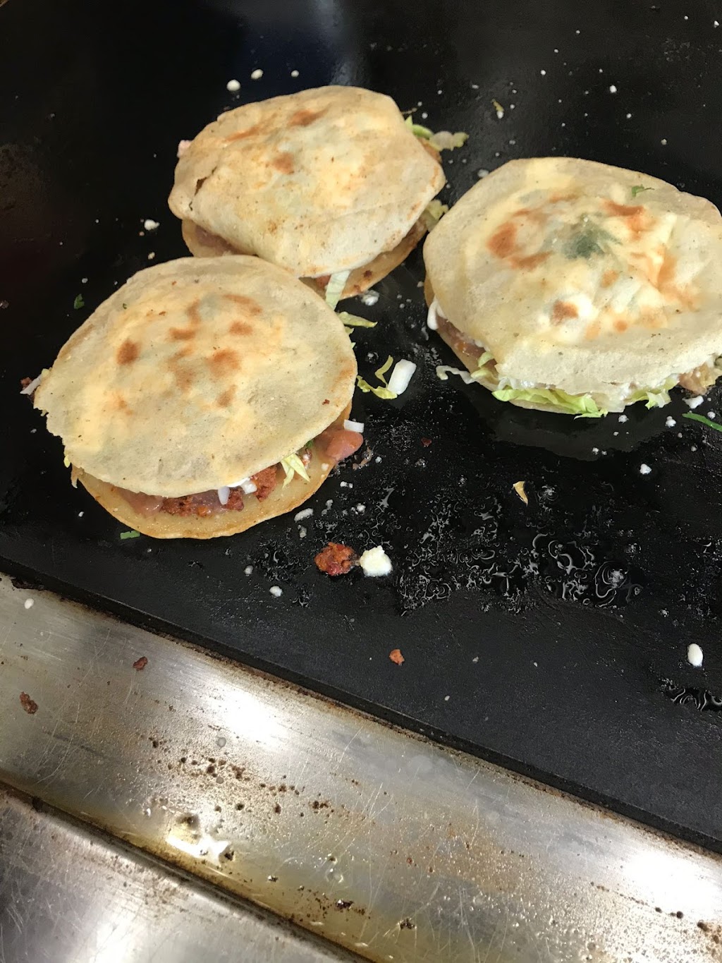 Tacos El Campesino | restaurant | 447 E 17th Ave, Columbus, OH 43201, USA | 6149066481 OR +1 614-906-6481