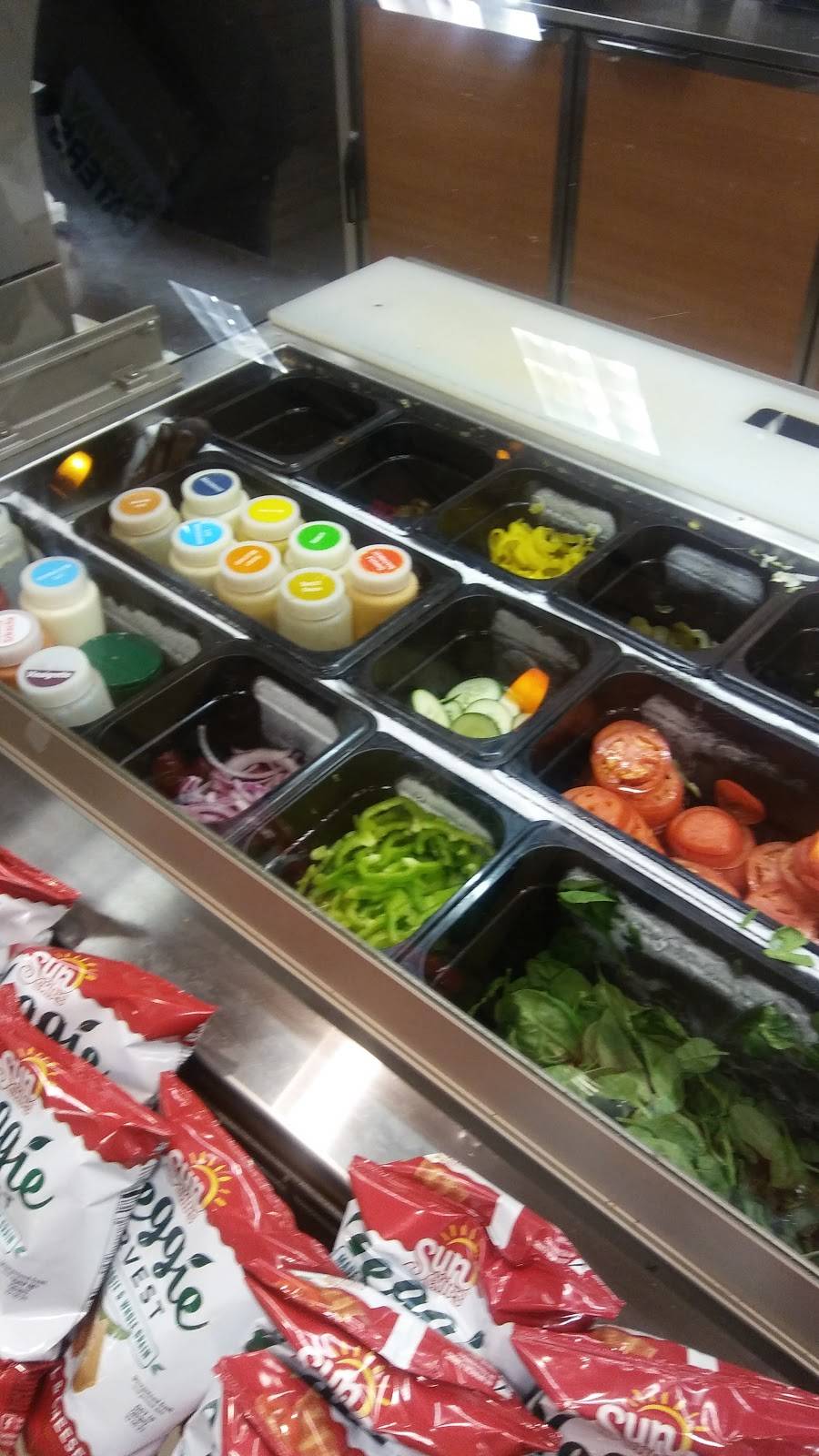 Subway Restaurants | restaurant | 8124 Fredericksburg Rd, San Antonio, TX 78229, USA | 2109495185 OR +1 210-949-5185