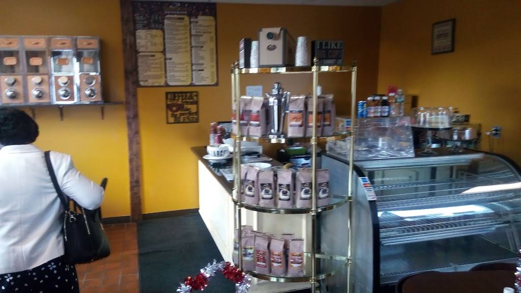 Golden Cup Coffee | cafe | 1323 Jefferson Ave, Buffalo, NY 14208, USA | 7168837770 OR +1 716-883-7770