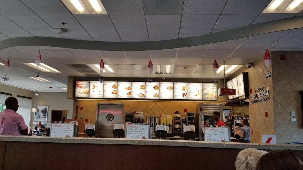 Chick-fil-A | restaurant | 1574 Lafayette Pkwy, LaGrange, GA 30241, USA | 7068458484 OR +1 706-845-8484