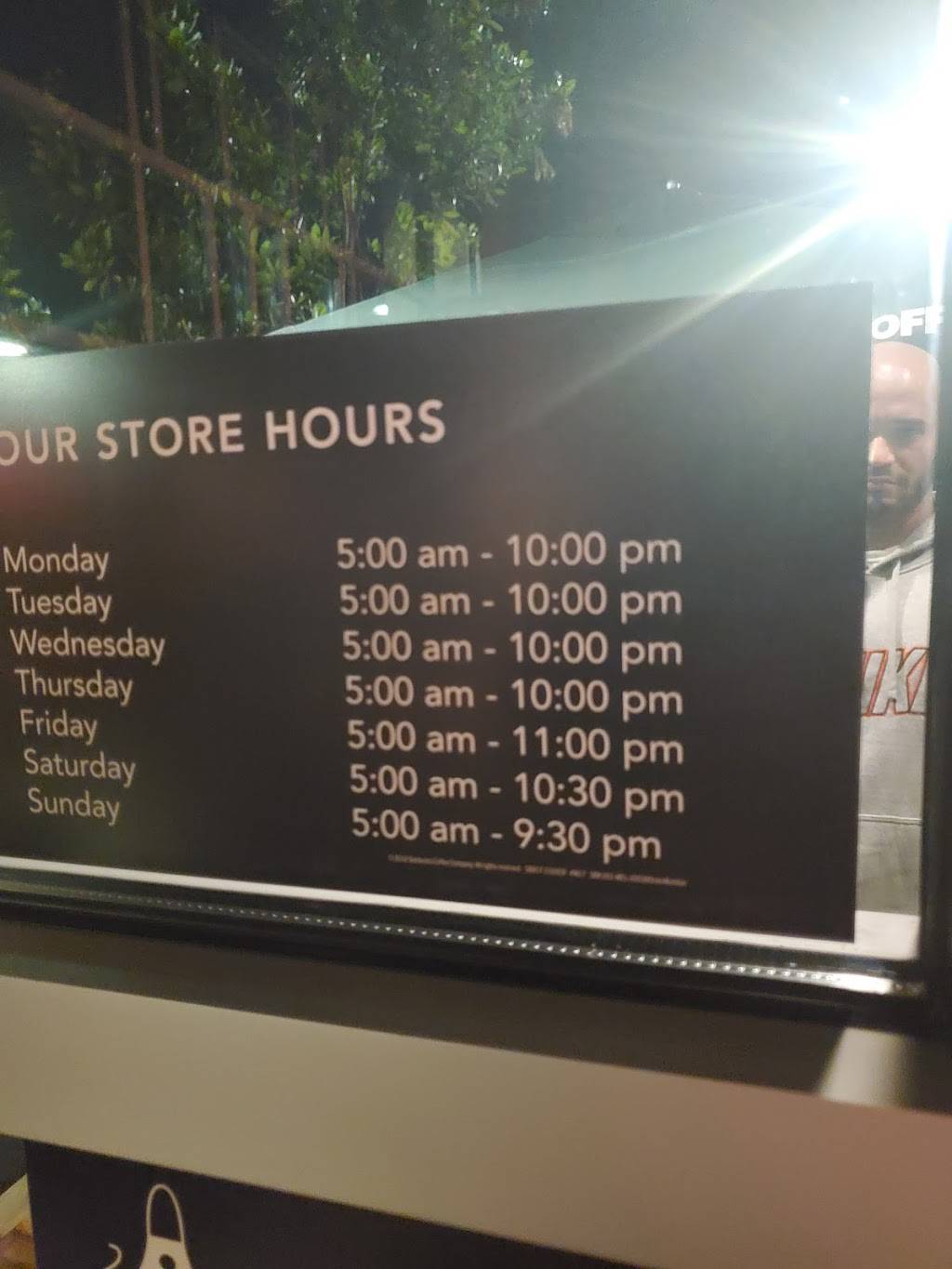 Starbucks | cafe | 2365 Camino Del Rio N, San Diego, CA 92108, USA | 6194582358 OR +1 619-458-2358