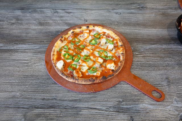 Pizza Zing | restaurant | 4750 S 48th St Suite 107, Phoenix, AZ 85040, USA | 6024386292 OR +1 602-438-6292