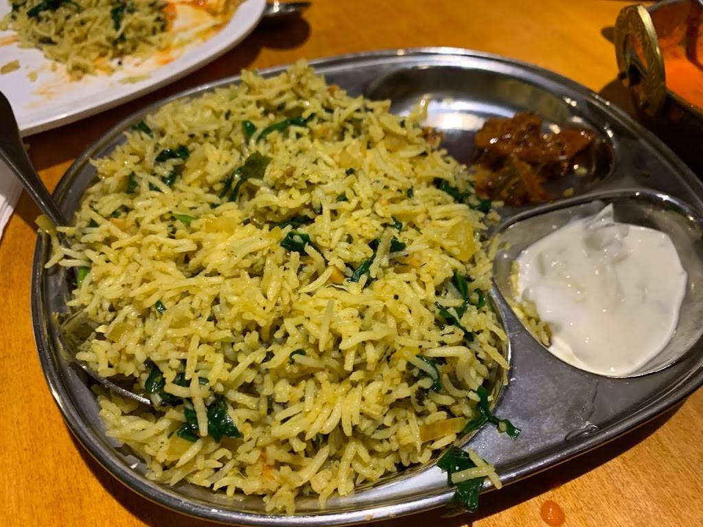 Swagatham Vegetarian Cuisine | restaurant | 22950 Vanowen St Ste B, West Hills, CA 91307, USA | 8187041256 OR +1 818-704-1256