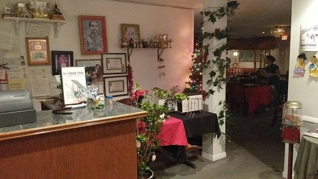 Bangkok Thai Restaurant | restaurant | 3520 S Washington Ave, Titusville, FL 32780, USA | 3212697001 OR +1 321-269-7001