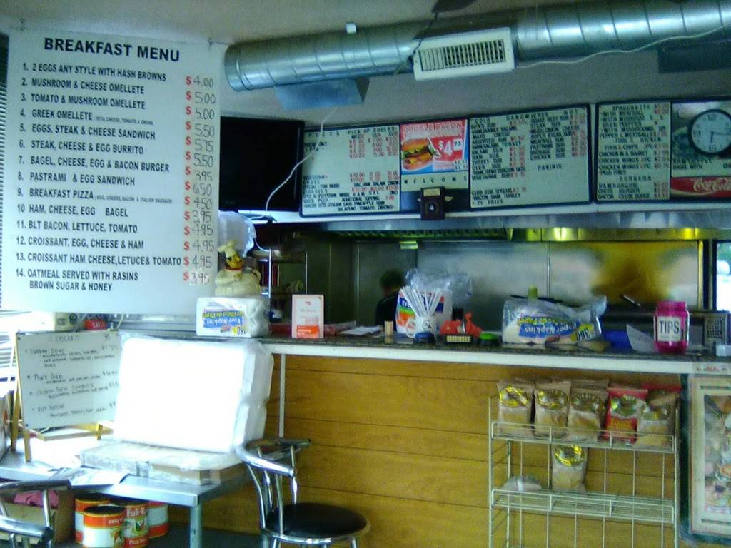 Giorgis Pizza & Sub | restaurant | 4298-4138 Vanowen Pl, Burbank, CA 91505, USA | 8188433724 OR +1 818-843-3724