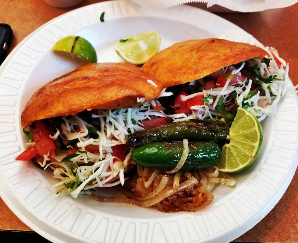 Gorditas Ahualulco SLP | restaurant | 1209 Fort Worth Ave, Dallas, TX 75208, USA | 2148816149 OR +1 214-881-6149