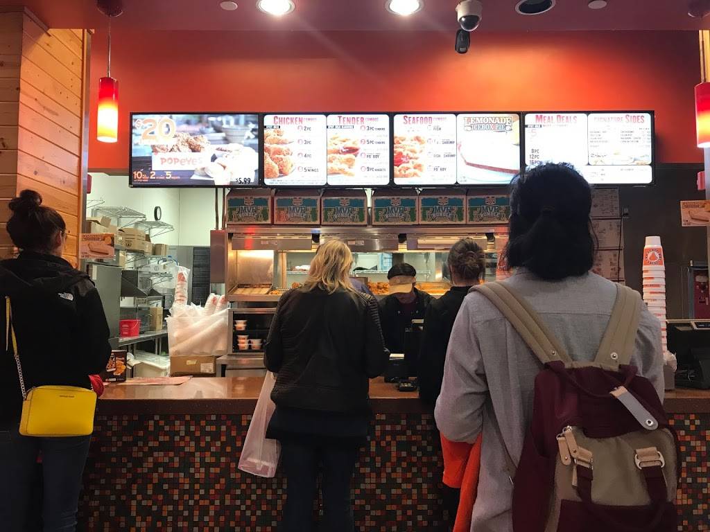 Popeyes Louisiana Kitchen | restaurant | 9090 Carousel Center, Syracuse, NY 13290, USA | 3154665015 OR +1 315-466-5015