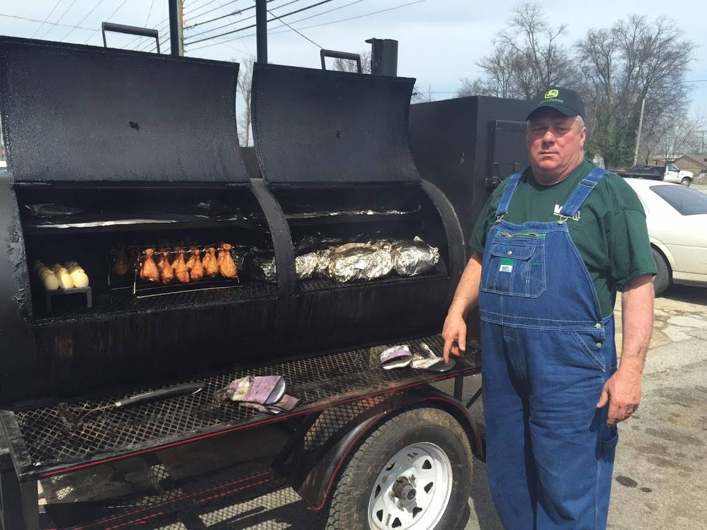 Biggins BBQ | restaurant | 201 E Sagefield Dr, Smyrna, TN 37167, USA | 6154275436 OR +1 615-427-5436