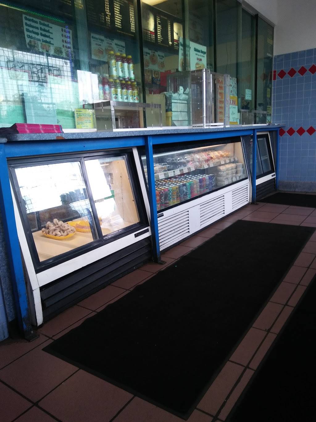 Fish Express | restaurant | 12555 Grand River Ave #400, Detroit, MI 48204, USA | 3139335000 OR +1 313-933-5000