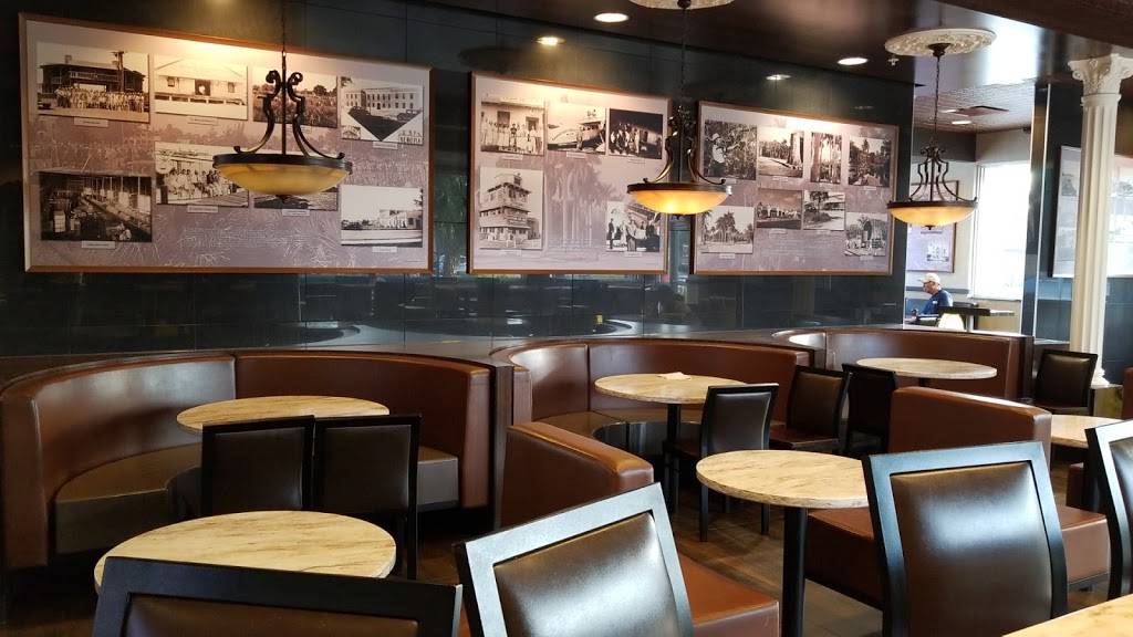McDonalds | cafe | 1925 US-1, Vero Beach, FL 32960, USA | 7725678878 OR +1 772-567-8878