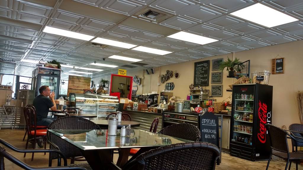 Cafe Cuba & Cakes | restaurant | 12215 Hawthorne Blvd, Hawthorne, CA 90250, USA | 3106752253 OR +1 310-675-2253
