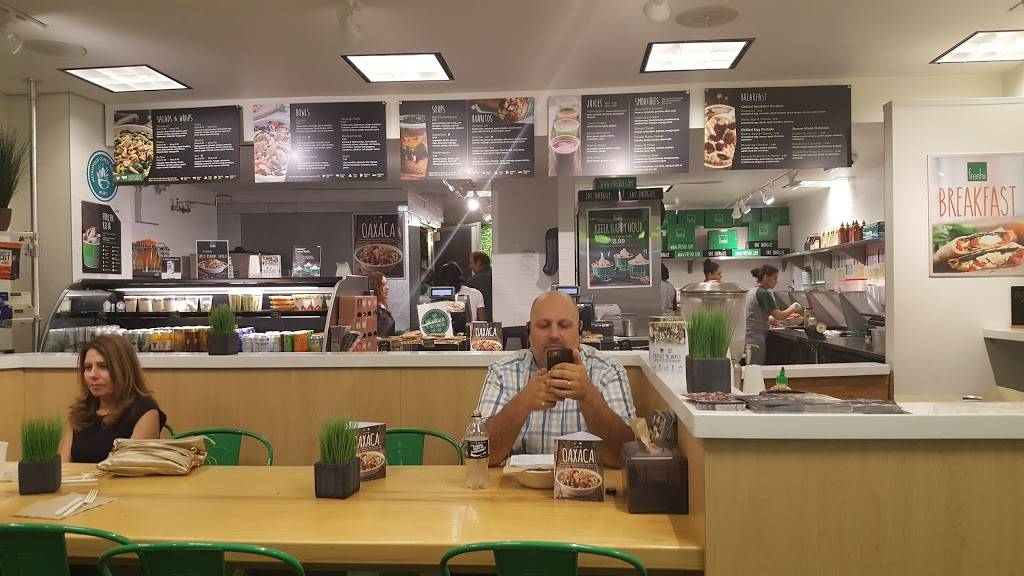 Freshii | restaurant | 200 E Randolph St LL03, Chicago, IL 60601, USA | 3122333399 OR +1 312-233-3399