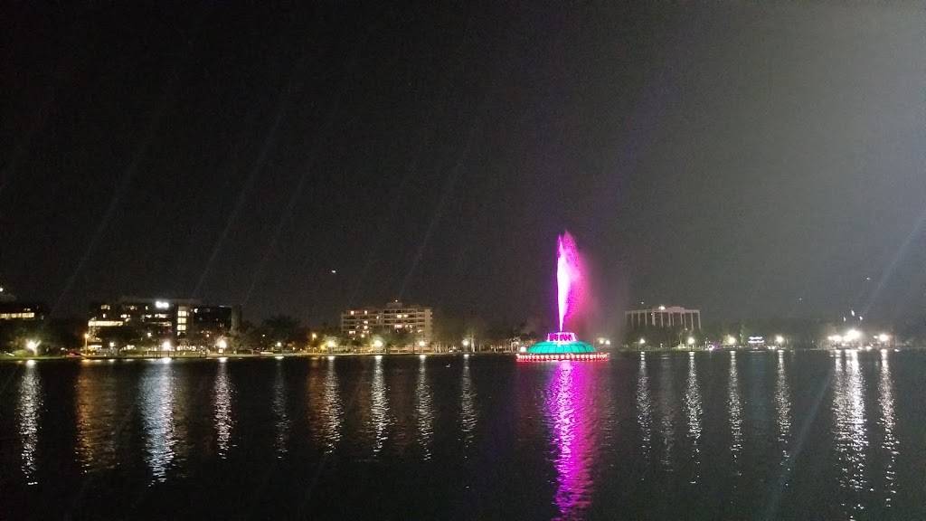 Relax Grill | restaurant | 211 Eola Pkwy, Orlando, FL 32801, USA | 4074258440 OR +1 407-425-8440