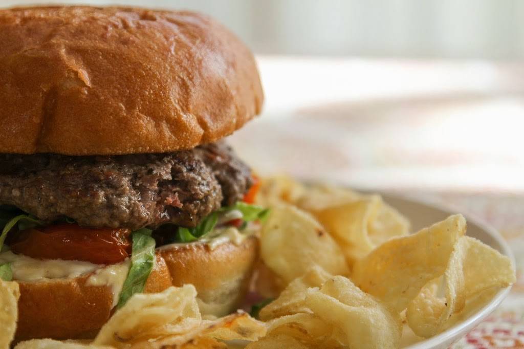 Rare Bird Brewpub | restaurant | 229 Lake Ave, Traverse City, MI 49684, USA | 2319432053 OR +1 231-943-2053