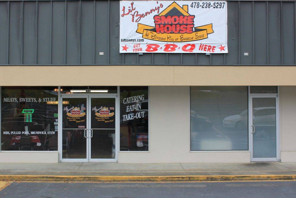 Lil Benny’s Smokehouse | restaurant | 881 Wimbish Rd, Macon, GA 31210, USA | 4782385297 OR +1 478-238-5297