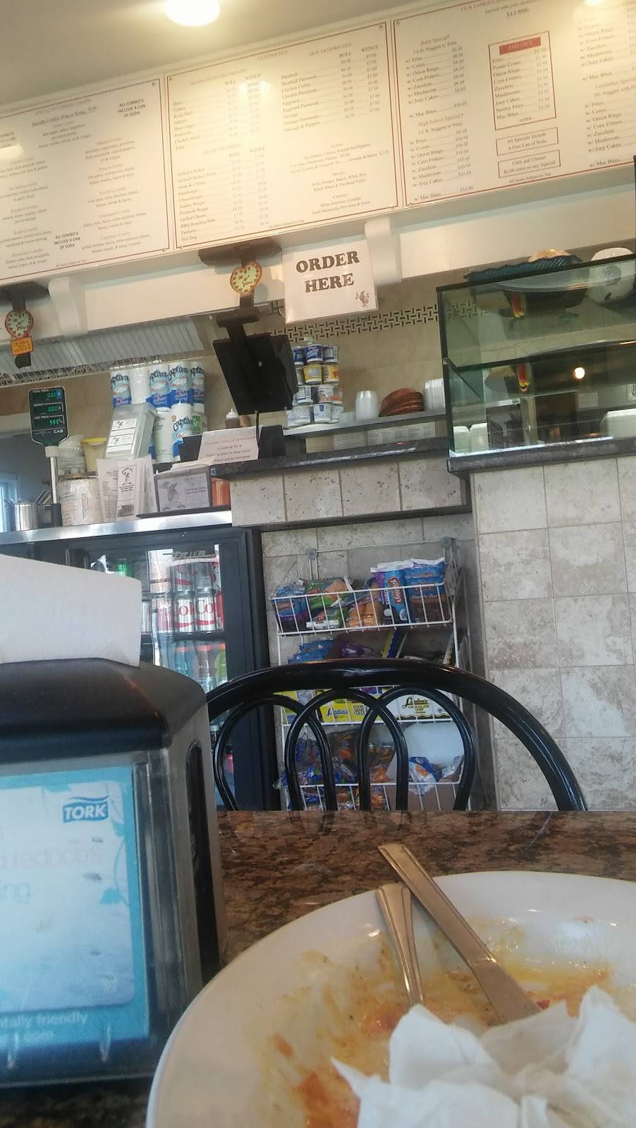 Chicken Joes | restaurant | 364 West Putnam Avenue, Greenwich, CT 06830, USA | 2036253322 OR +1 203-625-3322