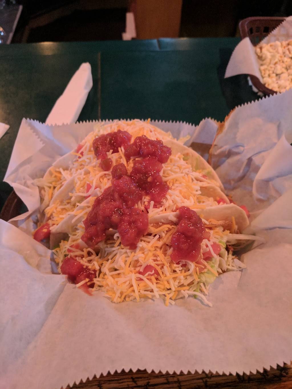 Naks Eatery & Drinkery | restaurant | 5690 Smith Rd, Brook Park, OH 44142, USA | 2162659955 OR +1 216-265-9955