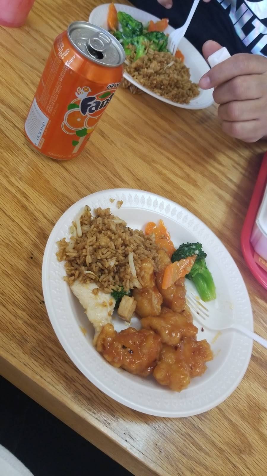 China Palace | restaurant | 1129 W Thorndale Ave, Chicago, IL 60660, USA | 7732713010 OR +1 773-271-3010