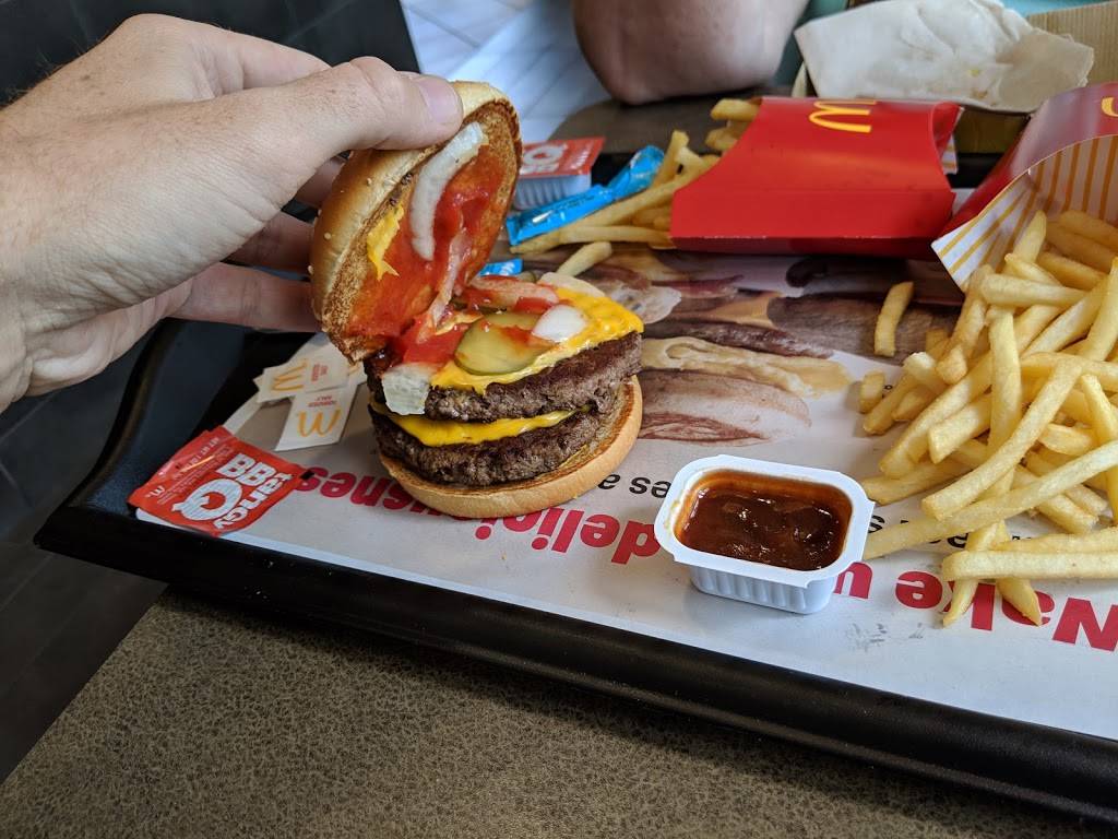 McDonalds | cafe | 13655 W Sunrise Blvd, Sunrise, FL 33323, USA | 9548468634 OR +1 954-846-8634