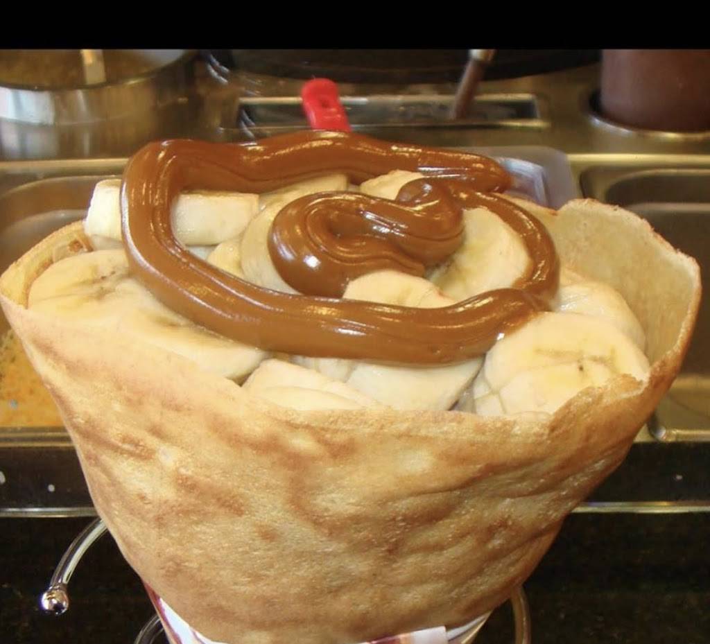 Le Crepe/A Crepe Maker | restaurant | # 9100, 6697, 2800 N Main St, Santa Ana, CA 92705, USA | 9095610363 OR +1 909-561-0363