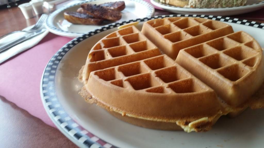 Rochelle Park Diner and Grill | restaurant | 222 Rochelle Ave, Rochelle Park, NJ 07662, USA | 2013669469 OR +1 201-366-9469