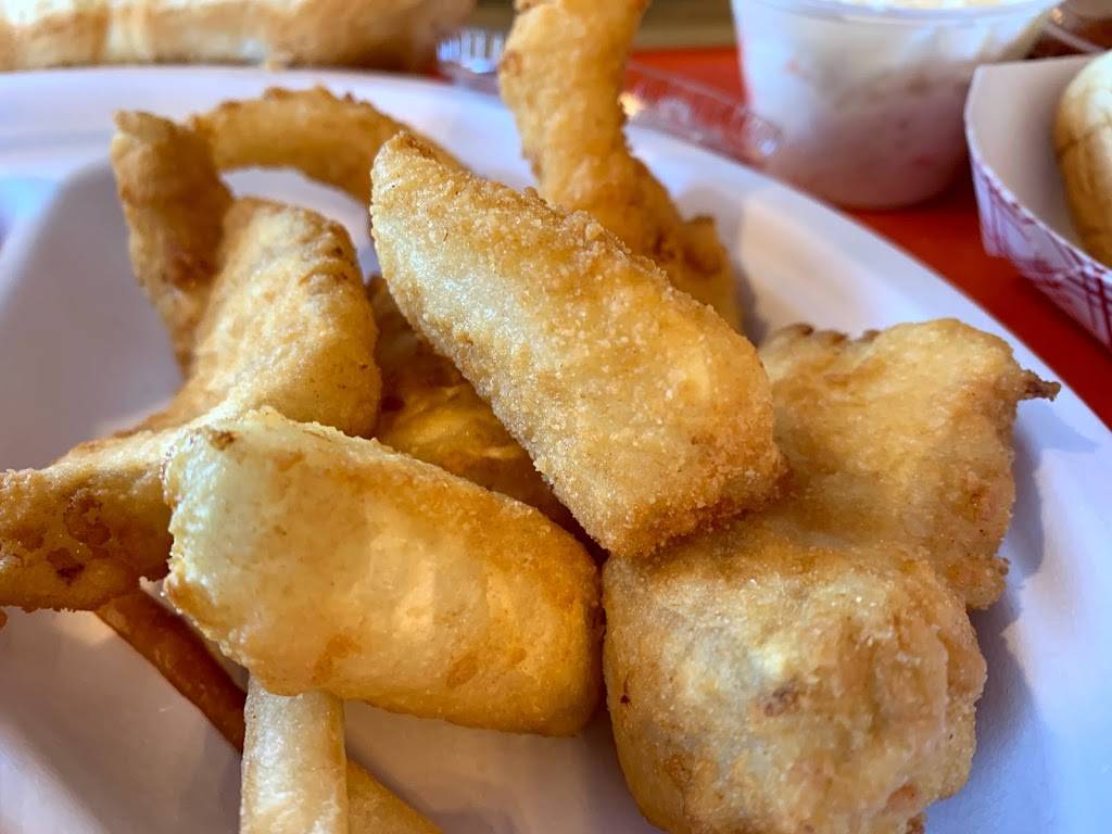 Teds Fish Fry | restaurant | 700 Hoosick Rd, Troy, NY 12180, USA | 5182720144 OR +1 518-272-0144