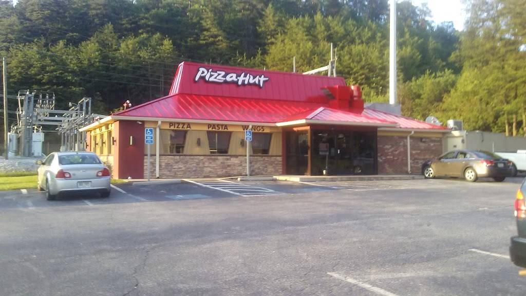 Pizza Hut | meal takeaway | 248 Highway 441 No, Clayton, GA 30525, USA | 7067822111 OR +1 706-782-2111